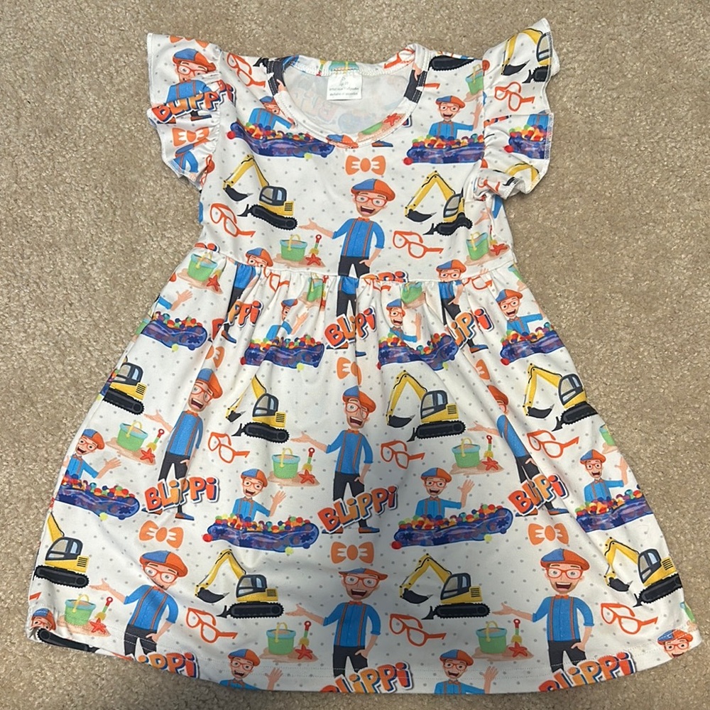 White and Orange Pleated Sundress with Flutter Sleeves